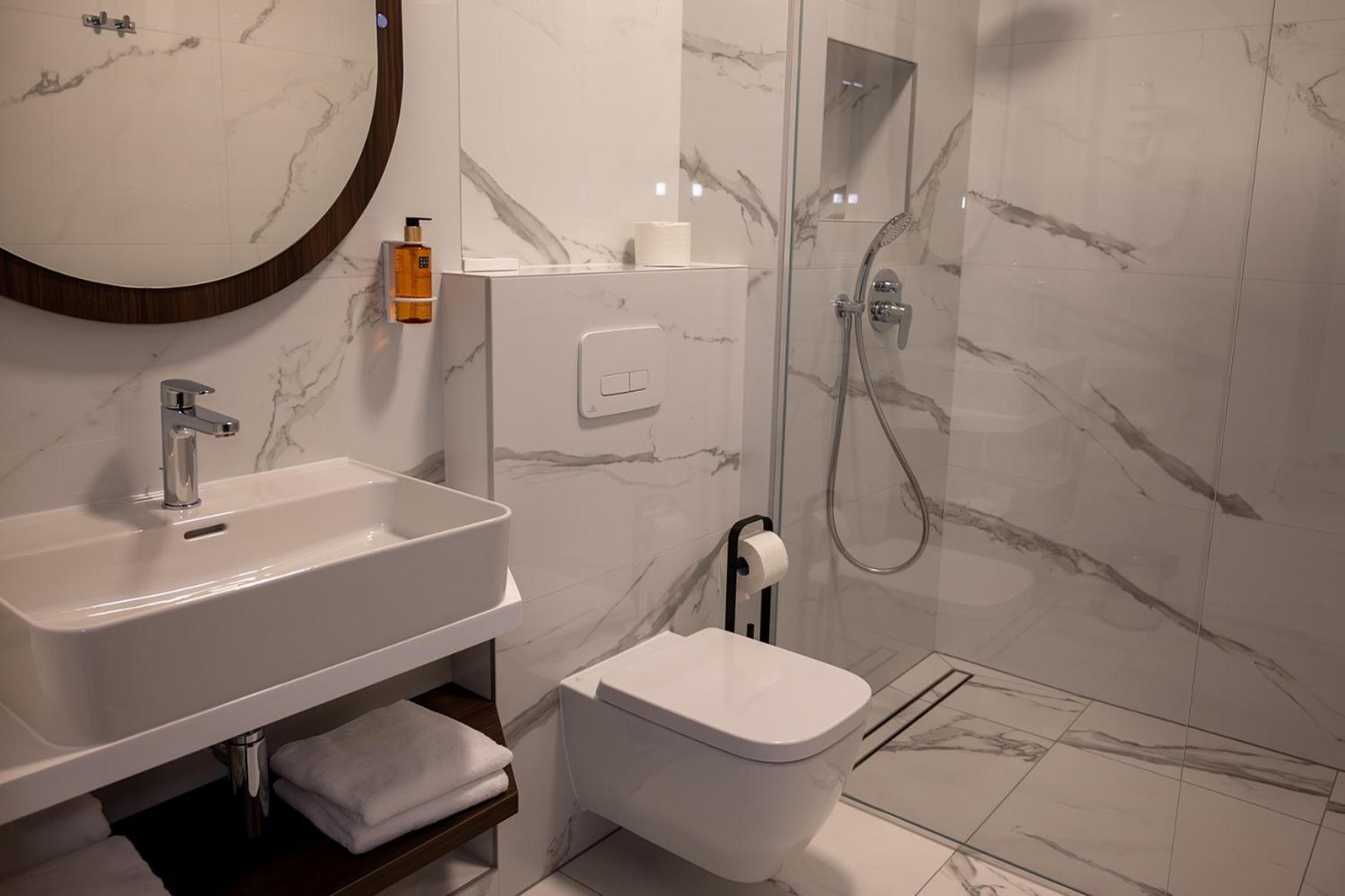 Otel Diamond